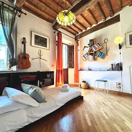 Colourful Cave In Centro Storico A By Tuscanywego Lucca