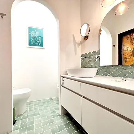 Apartment Colourful Cave In Centro Storico A By Tuscanywego *